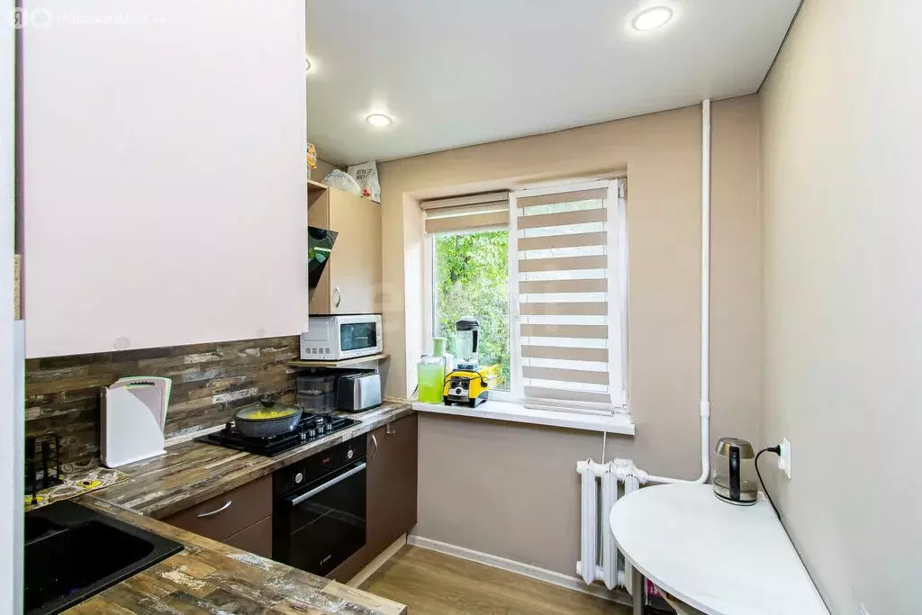 3-комнатная квартира: Тюмень, проезд Геологоразведчиков, 40 (56.9 м) - Фото 2