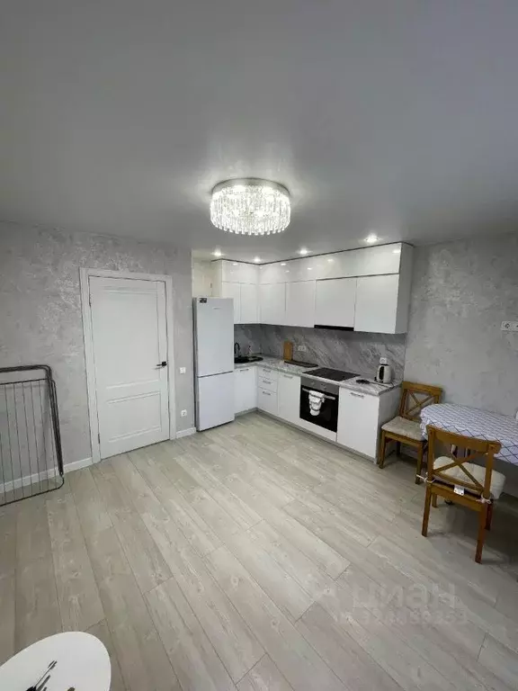 2-к кв. Татарстан, Казань ул. Зур Урам, 1К (45.0 м) - Фото 1