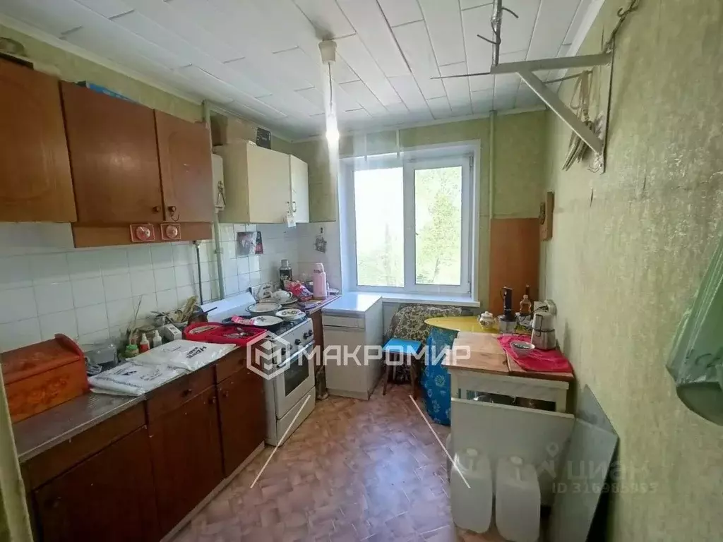 3-к кв. Орловская область, Орел Авиационная ул., 6 (66.2 м) - Фото 0