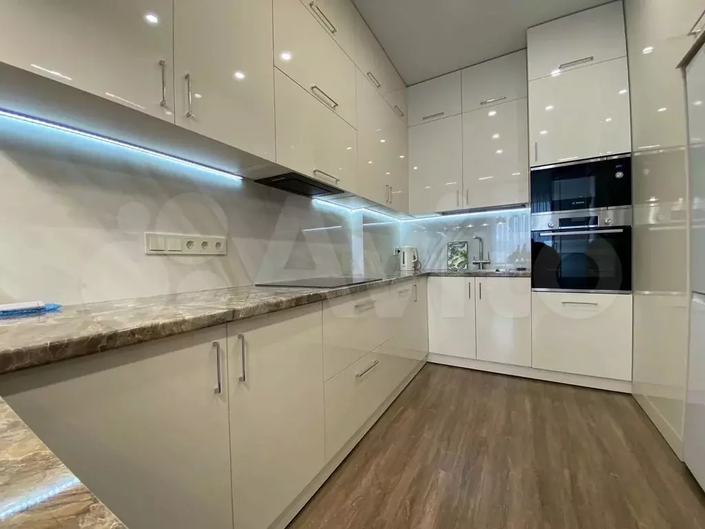 2-к. квартира, 50 м, 12/18 эт. - Фото 1
