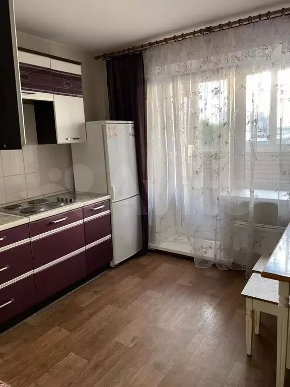 1-к. квартира, 37 м, 4/10 эт. - Фото 0