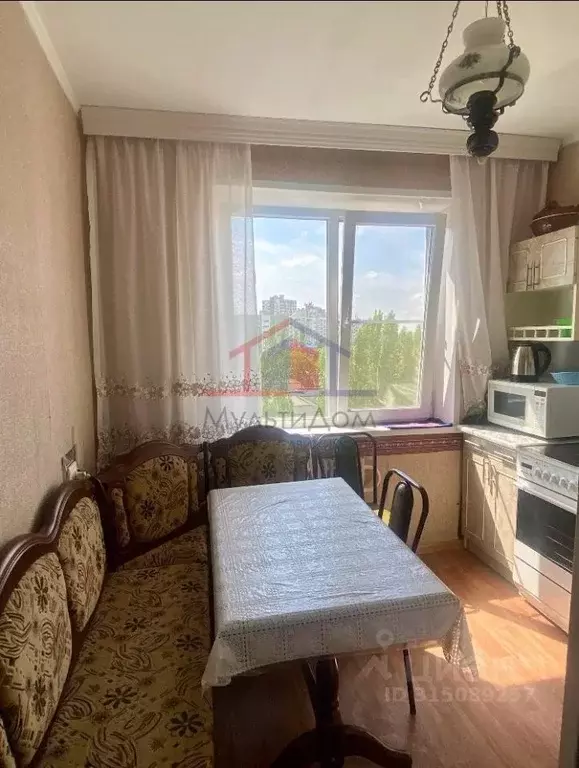 2-к кв. Белгородская область, Старый Оскол Буденного мкр, 4 (54.0 м) - Фото 0