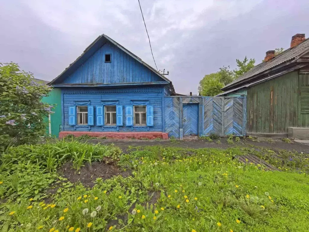 Дом в Омская область, Омск Веселый пер., 21 (65 м) - Фото 0