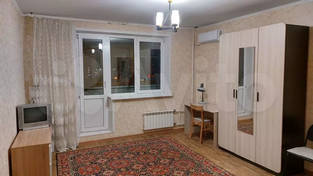 1-к. квартира, 40 м, 4/14 эт. - Фото 0