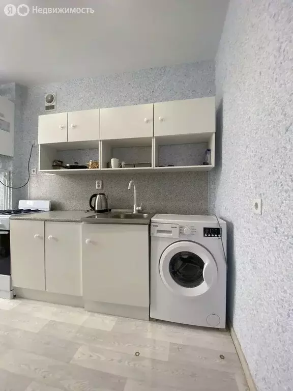 1-комнатная квартира: Волгоград, улица имени Гвардии Капитана ... - Фото 2