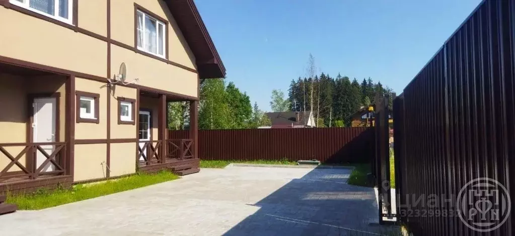 Дом в Ленинградская область, Выборгский район, Рощино пгт, Верхнее ... - Фото 1