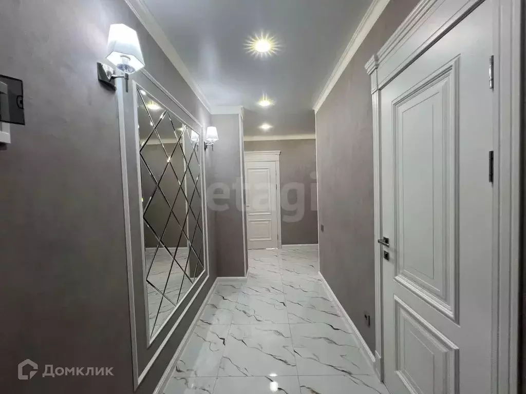 Продаётся 2-к квартира, 68.5 м - Фото 0