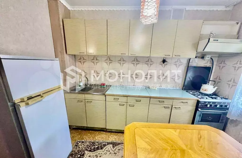 3-к. квартира, 60 м, 9/9 эт. - Фото 0