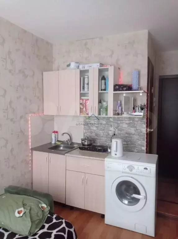 Комната 15 м в 3-к., 1/9 эт. - Фото 1