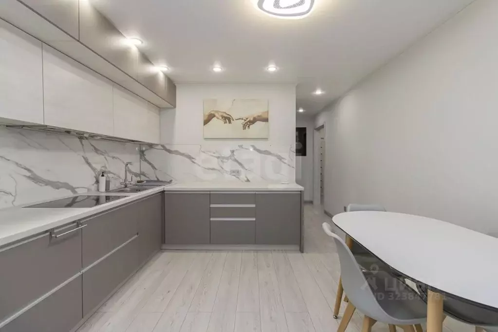 2-к кв. Тюменская область, Тюмень Кремлевская ул., 89 (67.0 м) - Фото 2