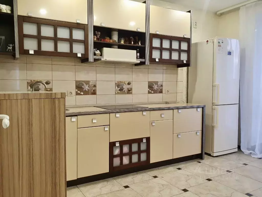 2-к кв. Омская область, Омск бул. Архитекторов, 13/3 (56.0 м) - Фото 1