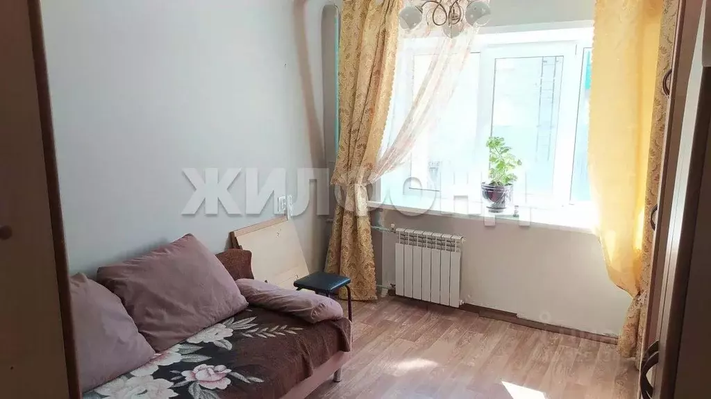 Комната Новосибирская область, Новосибирск ул. Ползунова, 35 (17.0 м) - Фото 1