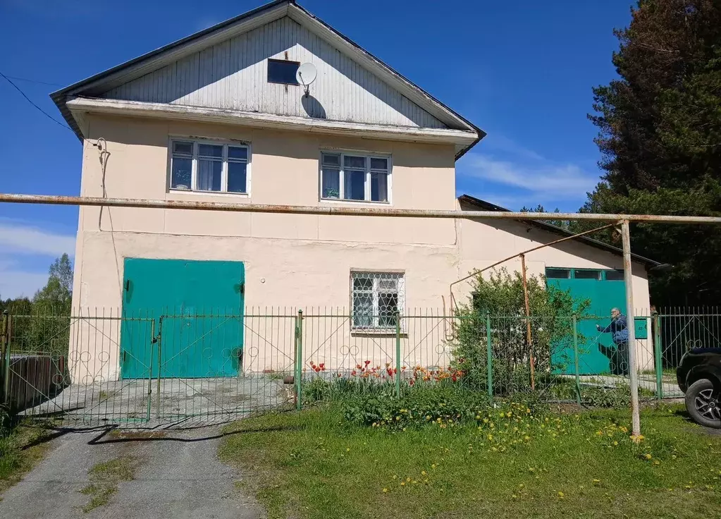 Дом в Свердловская область, Первоуральск ул. 1-я Пильная, 63 (167 м) - Фото 1