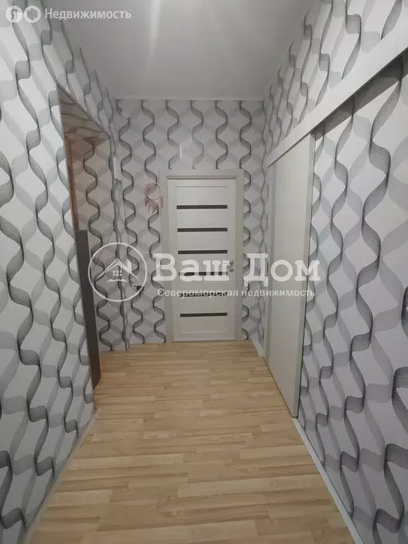 3-комнатная квартира: Североморск, улица Авиаторов, 5 (71.2 м) - Фото 1