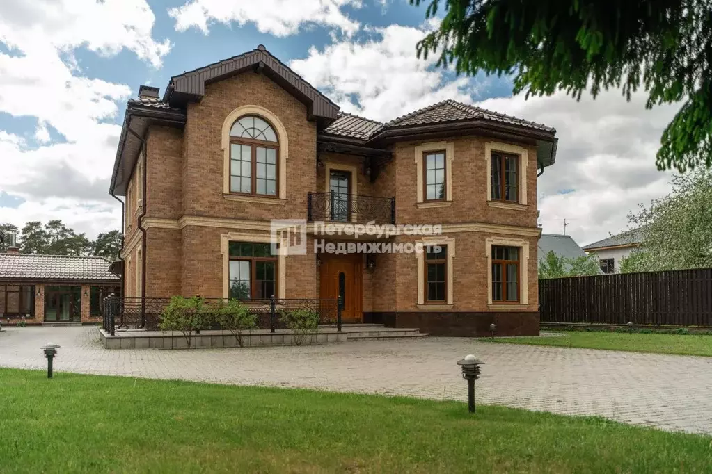 Дом в Санкт-Петербург, Санкт-Петербург, Сестрорецк ул. Малая ... - Фото 1