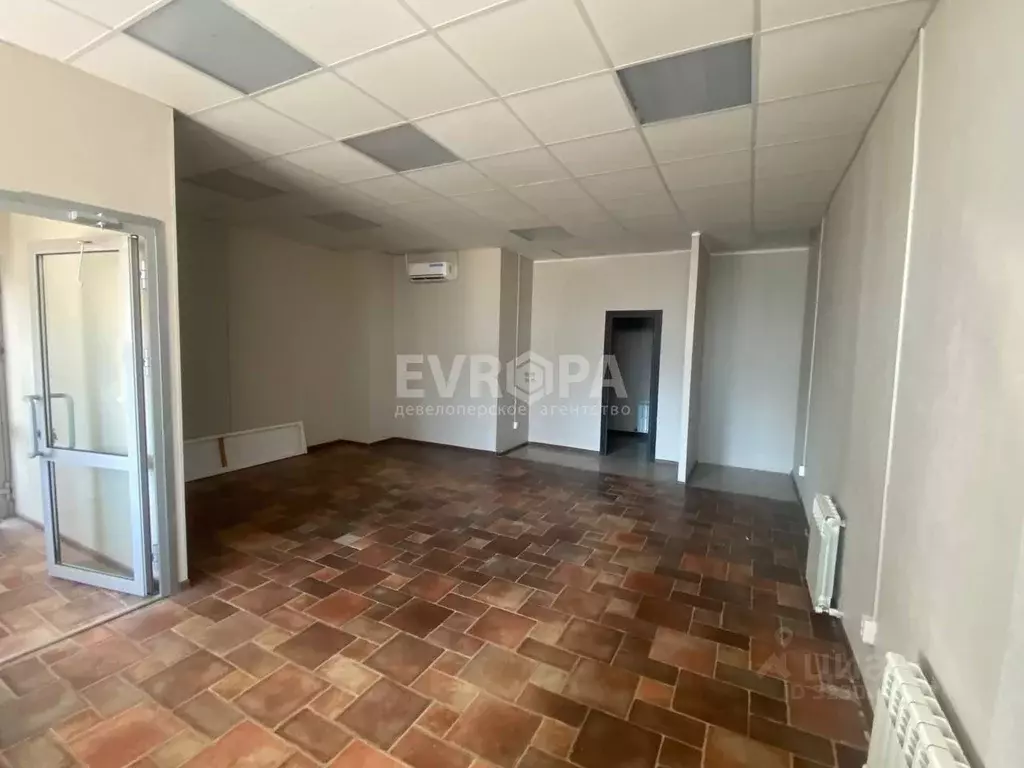 Торговая площадь в Ульяновская область, Ульяновск ул. Минаева, 7 (53 ... - Фото 2