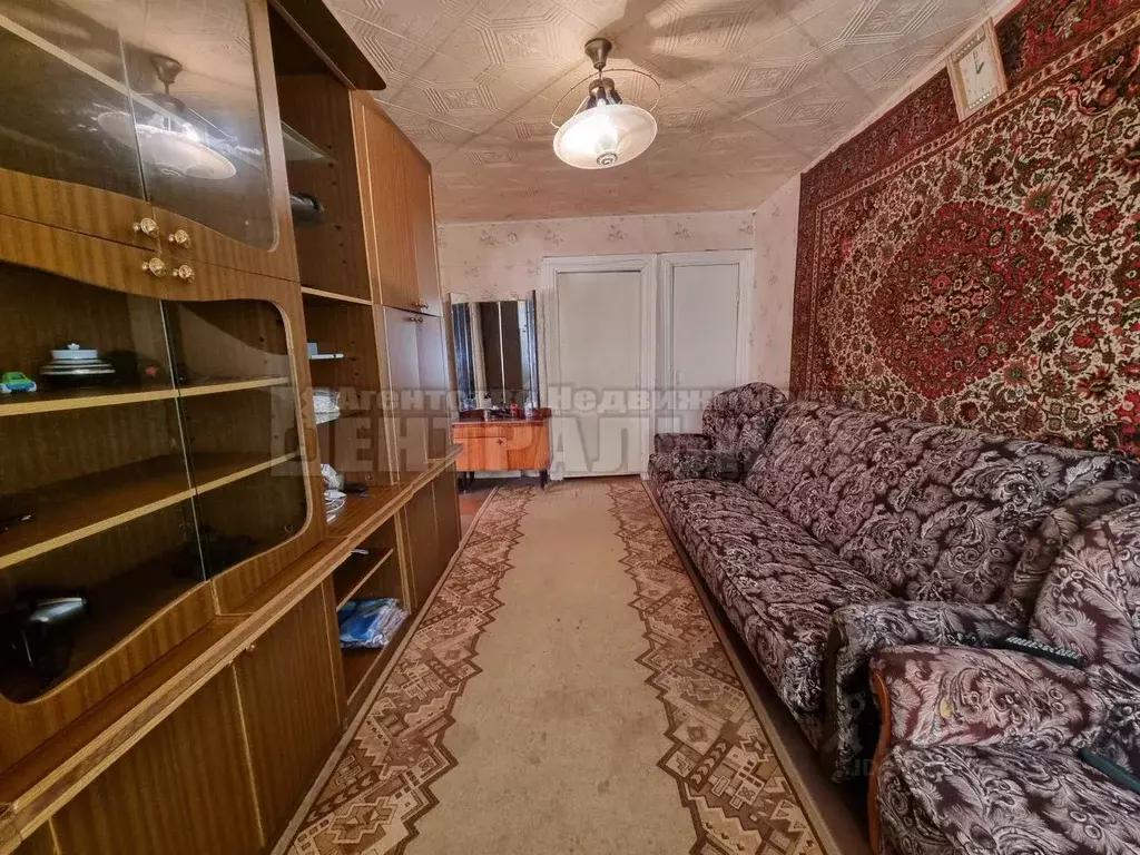 3-к кв. Смоленская область, Починок Полевая ул., 8 (51.6 м) - Фото 1