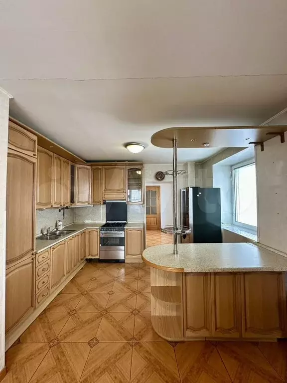3-к. квартира, 100 м, 6/9 эт. - Фото 0