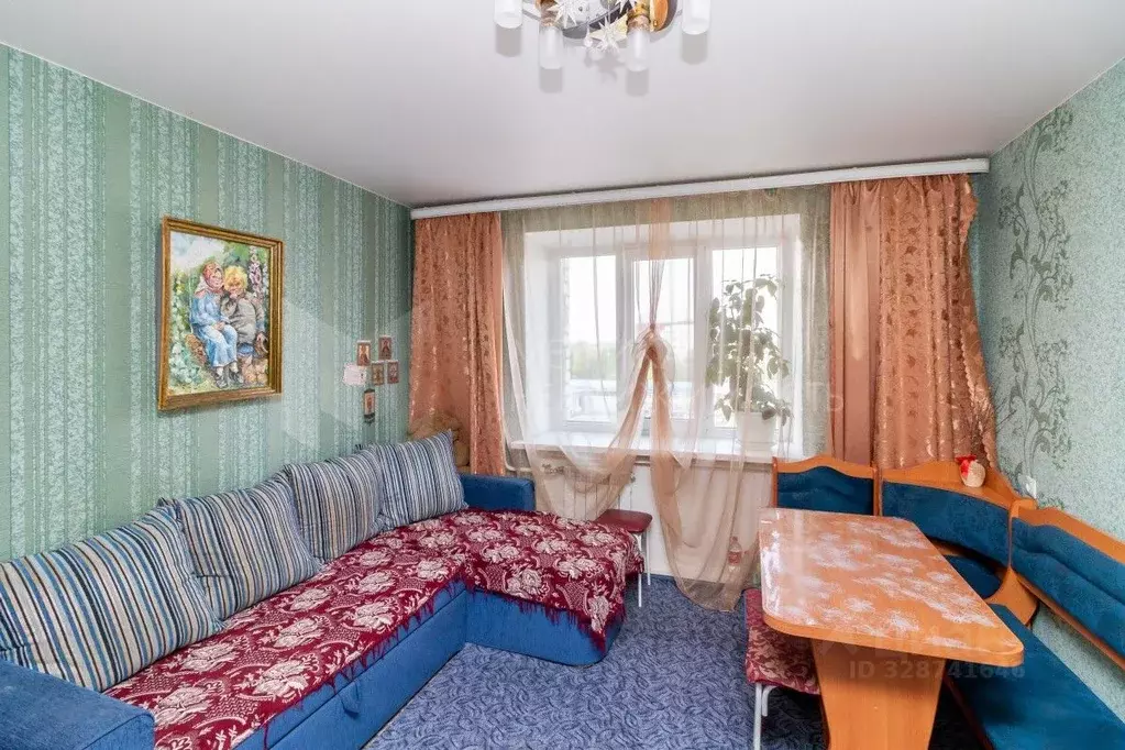 2-к кв. Тюменская область, Тюмень ул. 50 лет Октября, 63а (36.0 м) - Фото 1