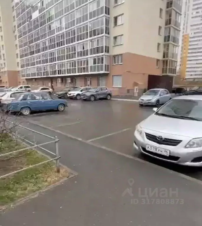 Помещение свободного назначения в Свердловская область, Екатеринбург ... - Фото 1