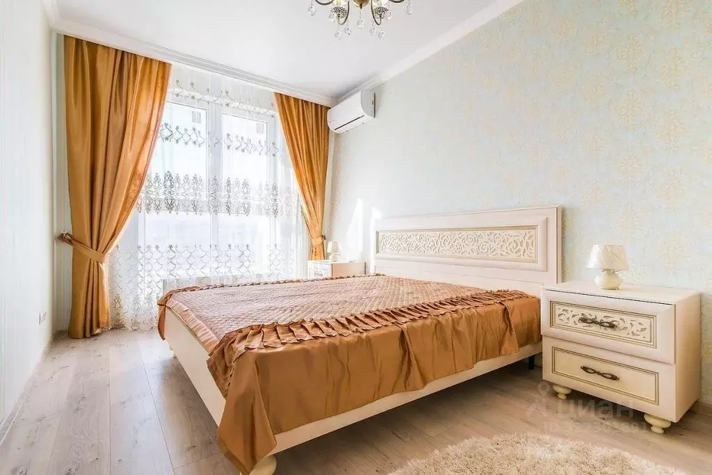 2-к кв. Краснодарский край, Краснодар Красная ул., 176лит1/1 (64.1 м) - Фото 1