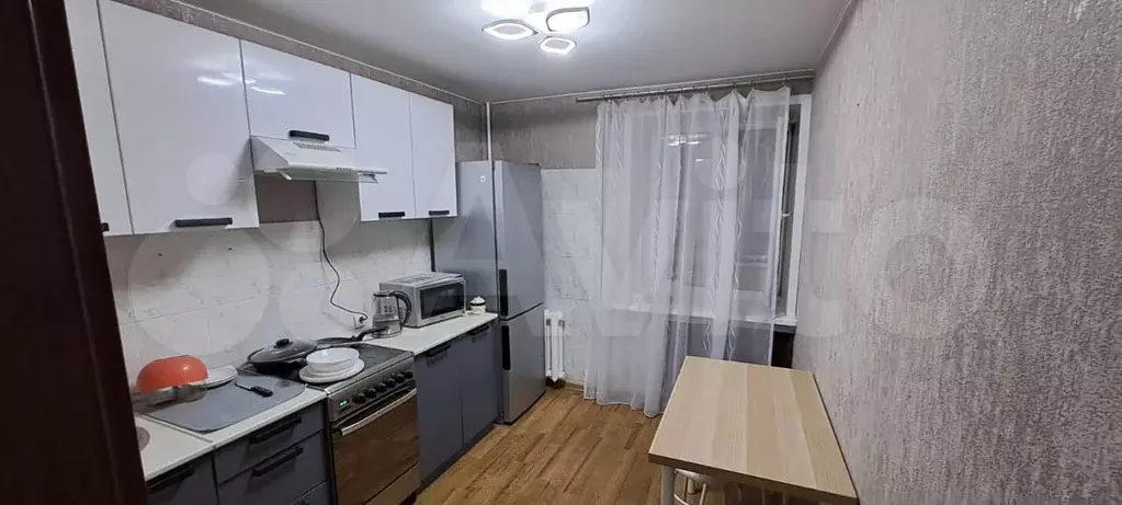 2-к. квартира, 50 м, 8/9 эт. - Фото 0