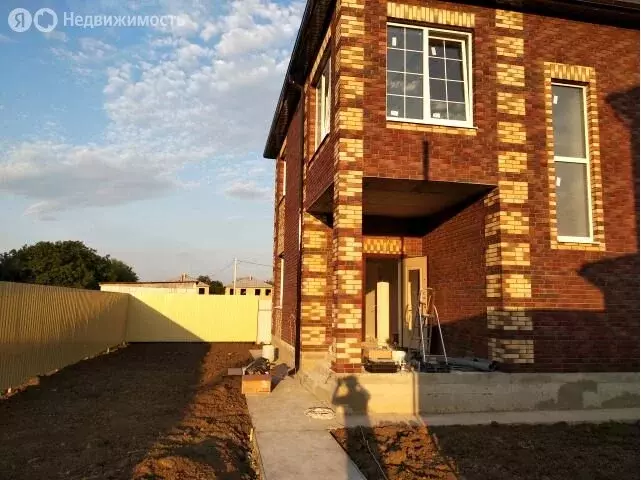 Дом в Ростов-на-Дону, Каскадная улица (130 м) - Фото 1