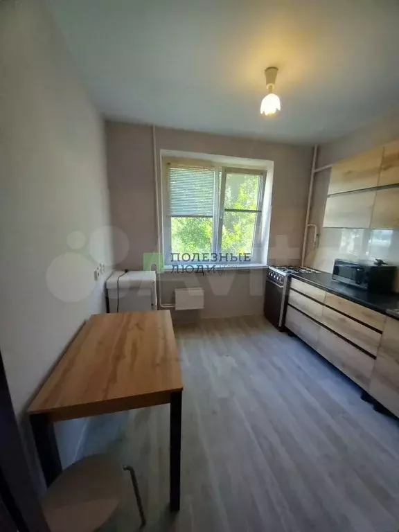 1-к. квартира, 30 м, 2/5 эт. - Фото 1