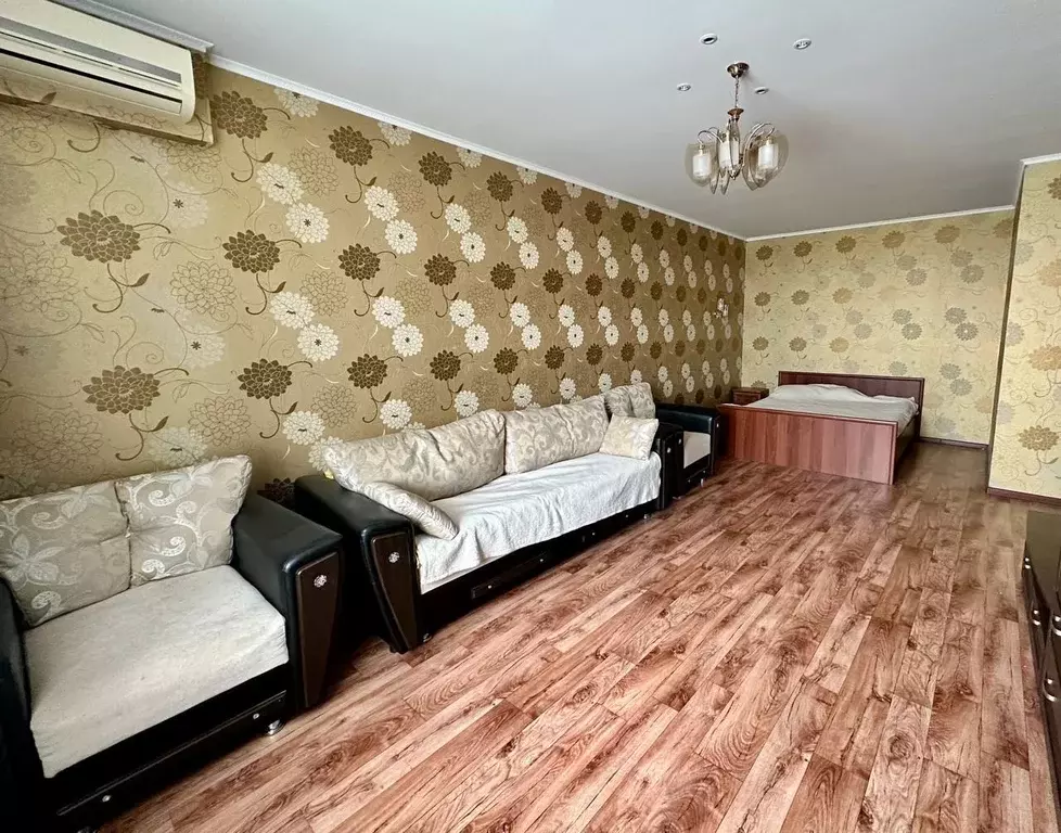 1-к кв. Волгоградская область, Волгоград Казахская ул., 6 (54.0 м) - Фото 1