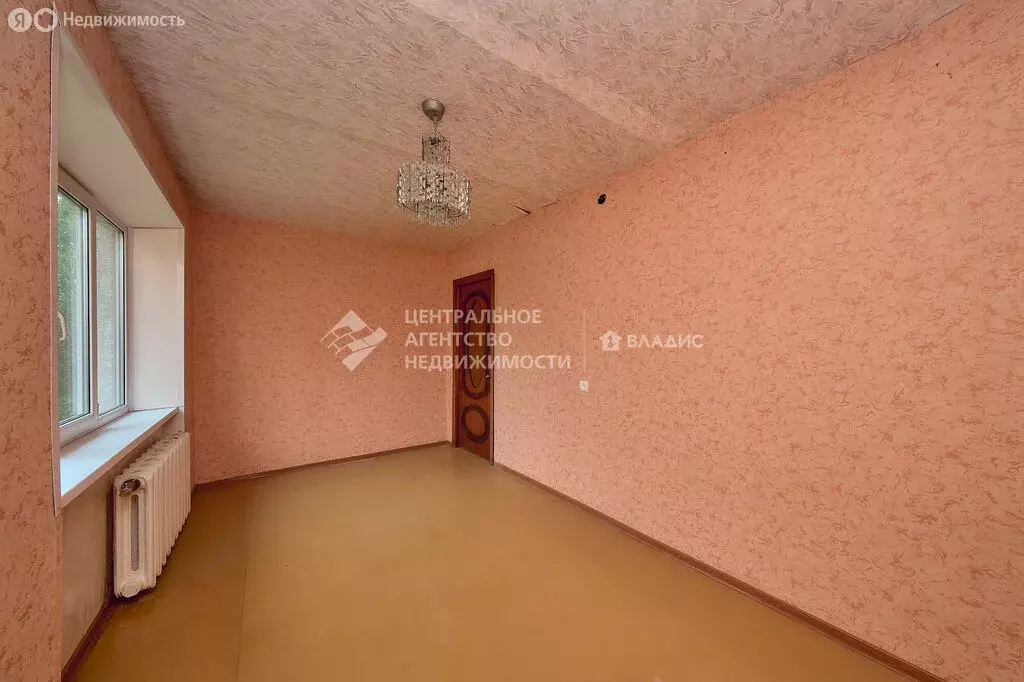 3-комнатная квартира: Рязань, улица Чкалова, 10 (52.6 м) - Фото 1