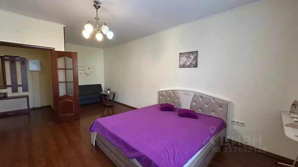 1-к кв. Башкортостан, Уфа ул. Мустая Карима, 16 (48.0 м) - Фото 0