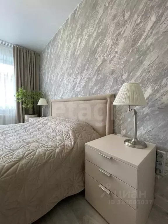 1-к кв. Приморский край, Владивосток 71-й мкр, ул. Ватутина, 4Ж (48.1 ... - Фото 1