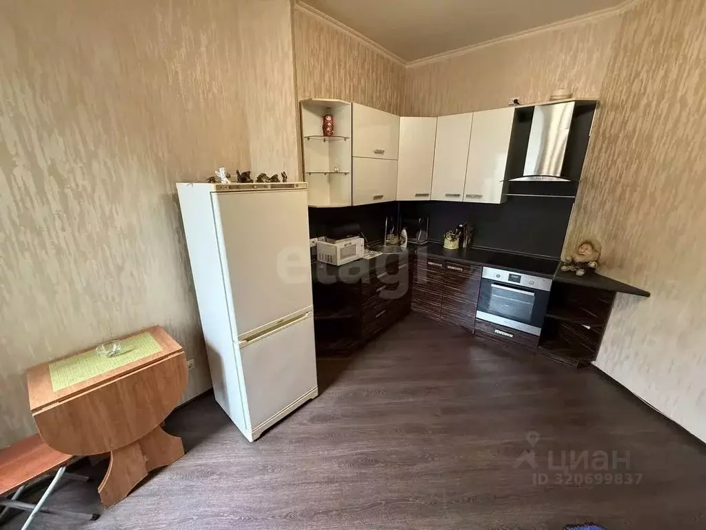3-к кв. Воронежская область, Воронеж бул. Победы, 50а (99.8 м) - Фото 0