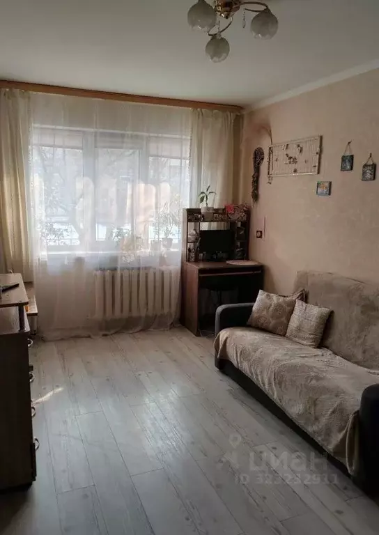 2-к кв. Омская область, Омск Волгоградская ул., 4А (44.0 м) - Фото 1