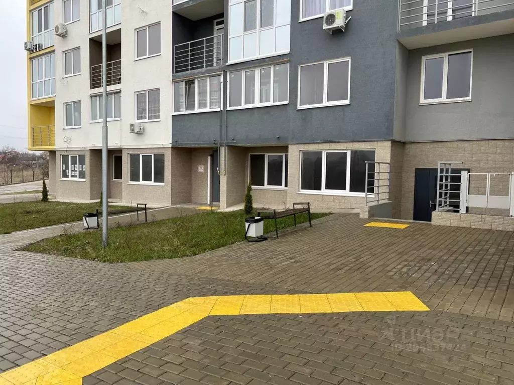 Торговая площадь в Крым, Симферопольский район, Молодежное пгт ул. ... - Фото 1