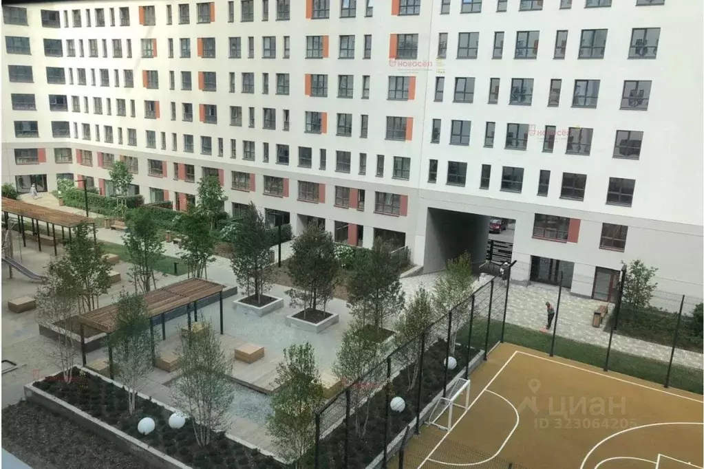 Студия Свердловская область, Екатеринбург ул. Мраморская, 15 (20.4 м) - Фото 1