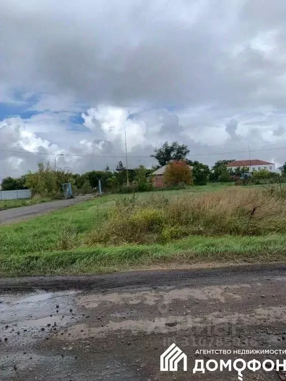 Участок в Омская область, с. Азово проезд Новый (10.0 сот.) - Фото 0