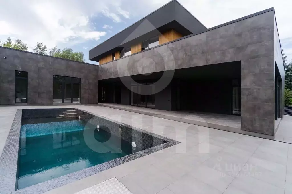 Коттедж в Московская область, Одинцовский городской округ, д. ... - Фото 1