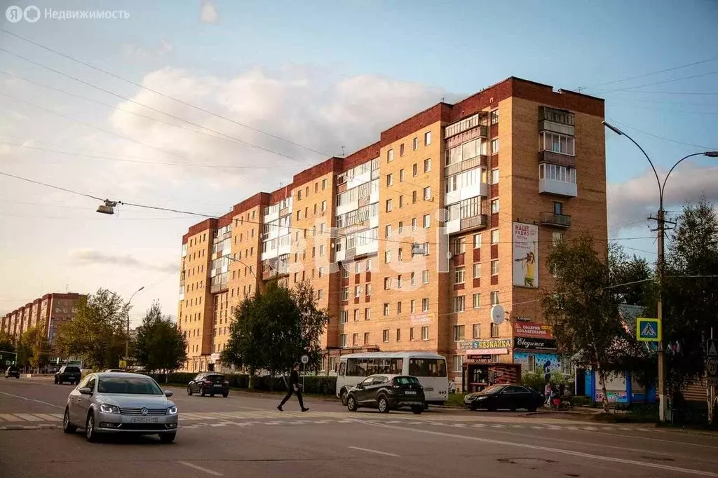 2-комнатная квартира: Ухта, проспект Ленина, 24 (48.7 м) - Фото 0