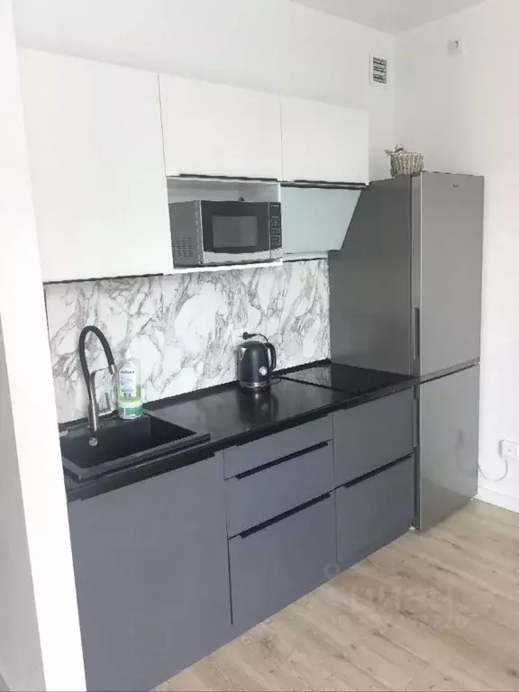 Студия Свердловская область, Екатеринбург ул. 8 Марта, 204Г (28.0 м) - Фото 2