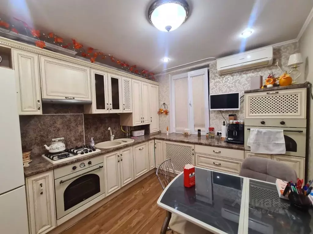 2-к кв. Ростовская область, Ростов-на-Дону ул. Козлова, 63к1 (50.0 м) - Фото 1