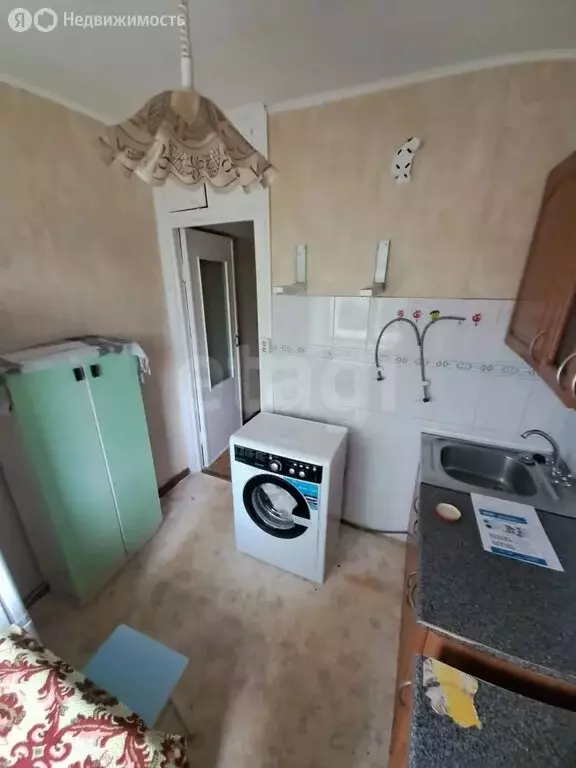 3-комнатная квартира: Тюмень, улица Пермякова, 18 (58.1 м) - Фото 2