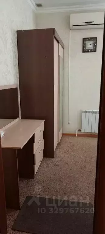 Комната Псковская область, Псков ул. Яна Райниса, 53 - Фото 2