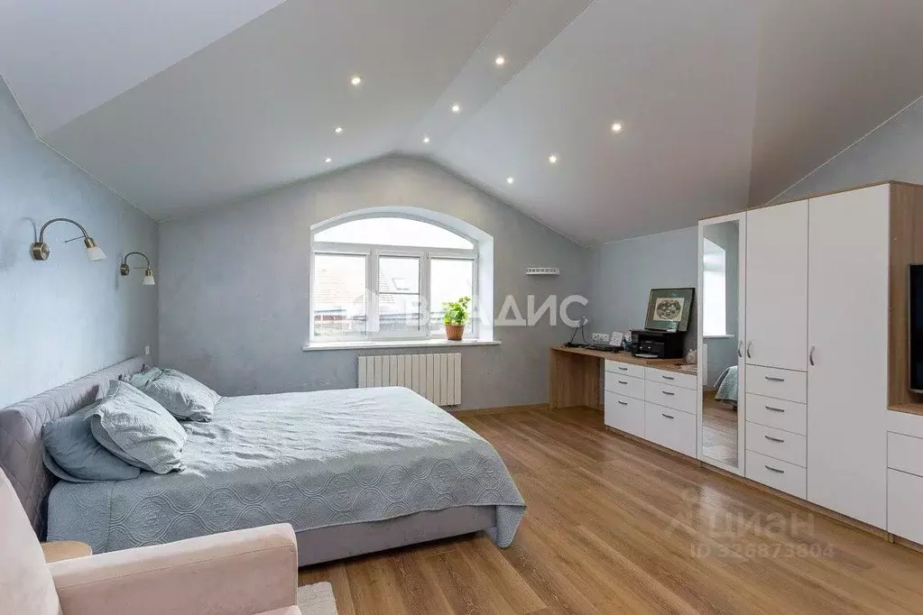 2-к кв. Владимирская область, Владимир ул. Ильича, 14 (92.5 м) - Фото 2