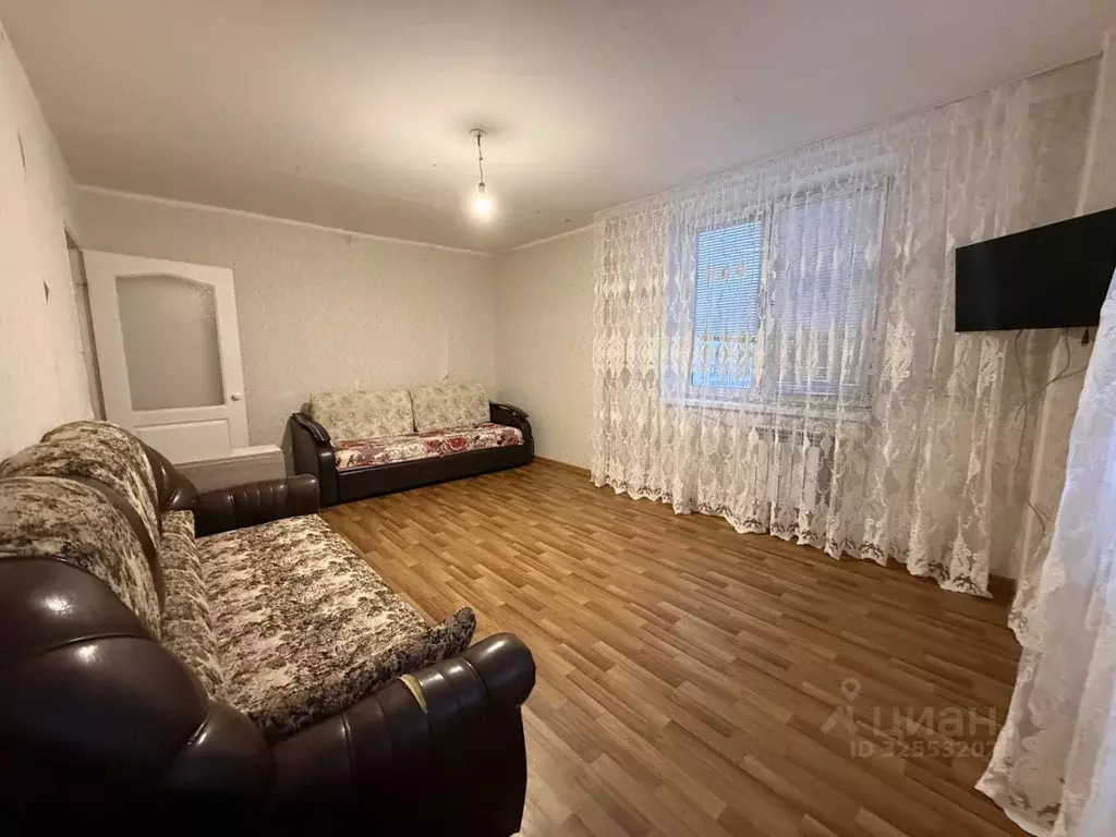 2-к кв. Татарстан, Набережные Челны ул. Нур Баян, 27 (55.0 м) - Фото 2