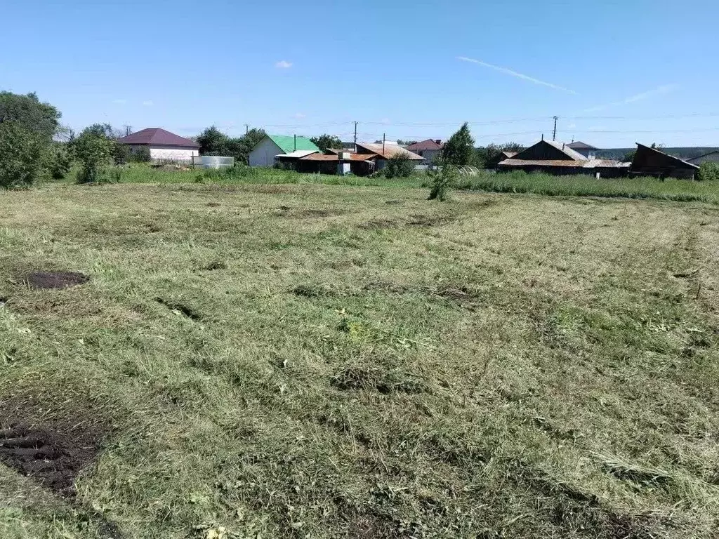 Участок в Свердловская область, Белоярский муниципальный округ Р-354, ... - Фото 1