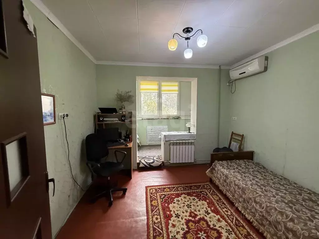 3-к кв. Крым, Щелкино Ленинский район, 2-й мкр, 57 (65.3 м) - Фото 1