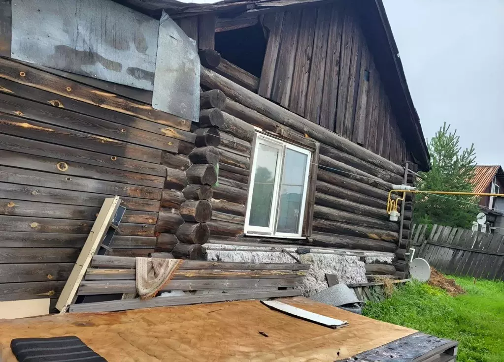 Дом в Свердловская область, Серов ул. Куйбышева, 128 (38 м) - Фото 2