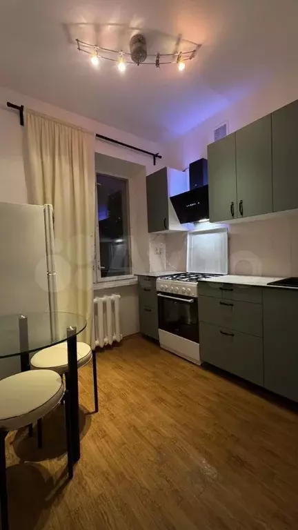 1-к. квартира, 30 м, 5/5 эт. - Фото 0