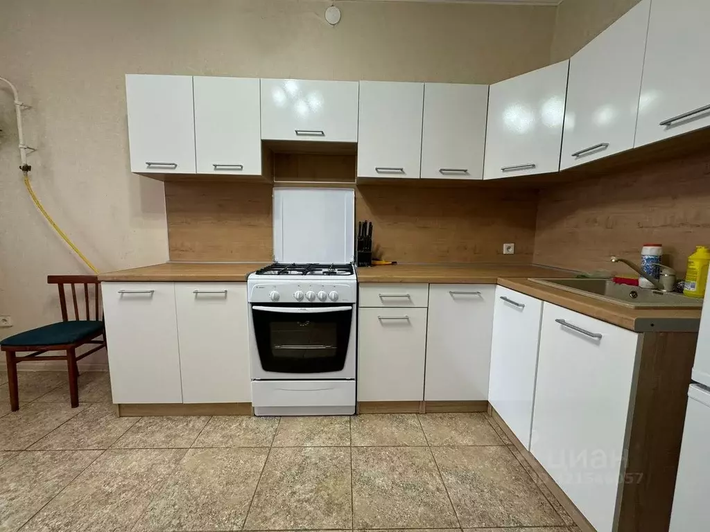 1-к кв. Татарстан, Казань ул. Космонавтов, 42а (42.0 м) - Фото 0